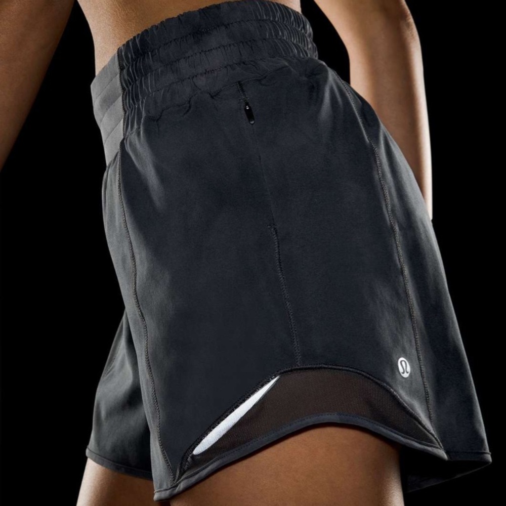 Lululemon Hotty Hot High-Rise Diamond Dye Short